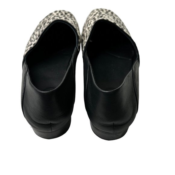Clarks Pure Tone size 6.5M 37 EU black leather snow leopard almond toe flats - Picture 4 of 9